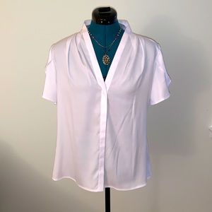 Calvin Klein Large NWOT short sleeve blouse
